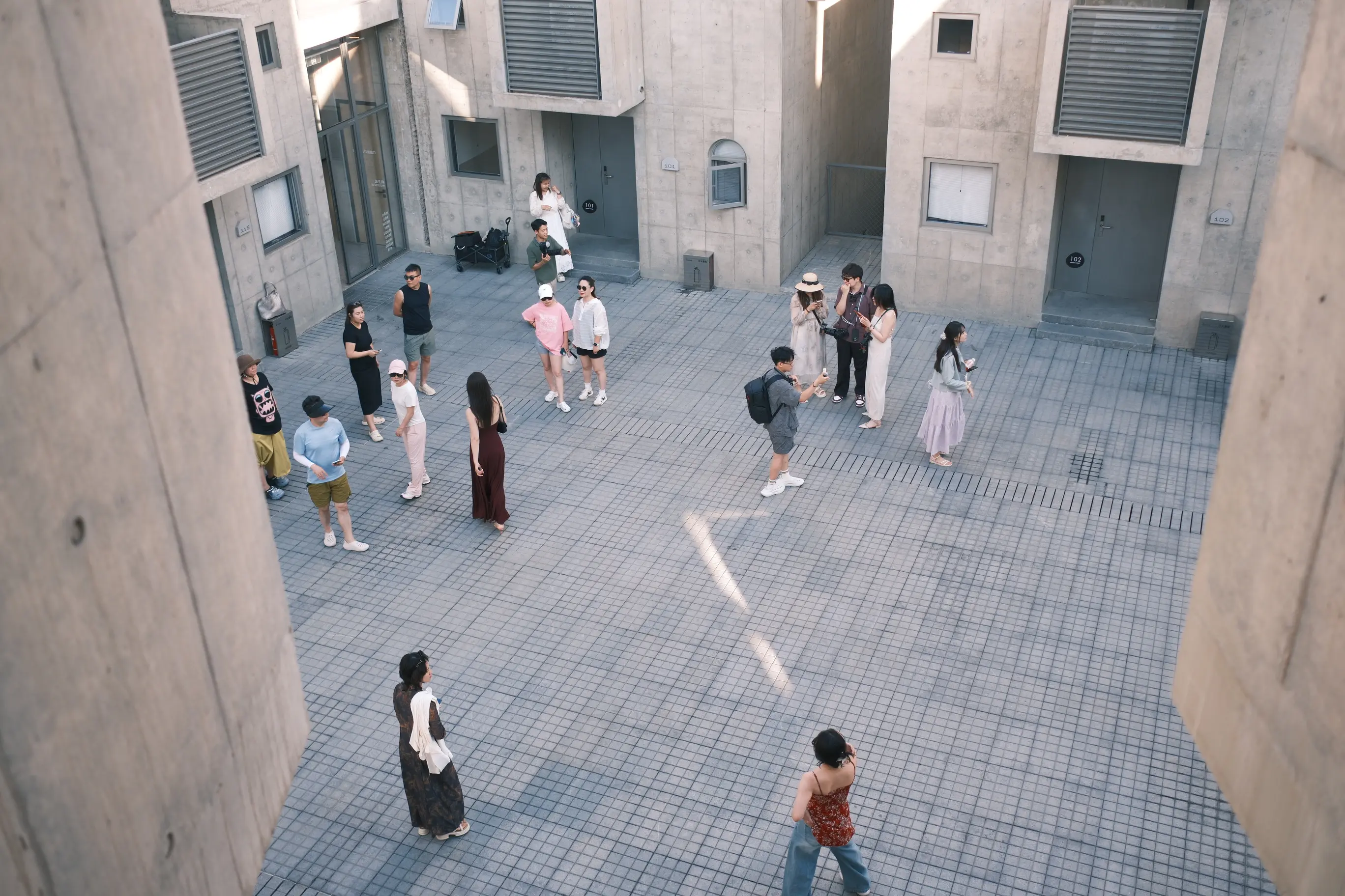 朋友、陌生人、偶然